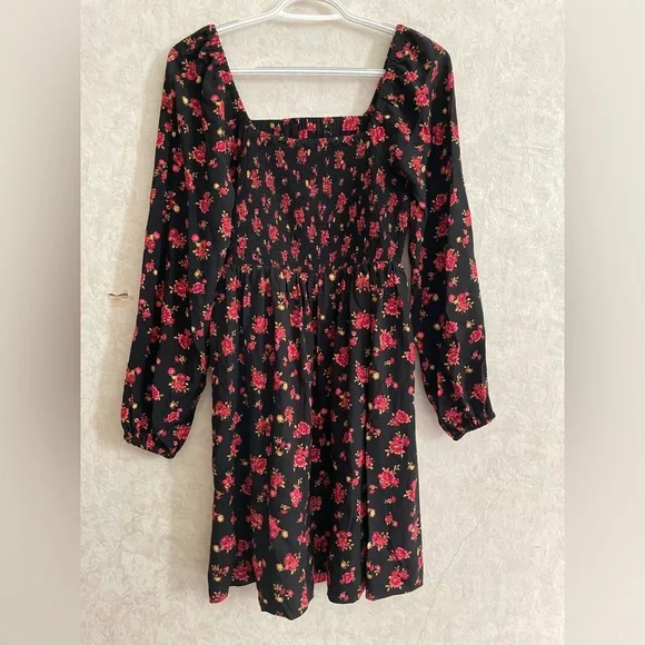 black floral dress old navy Old Navy women's extra small black floral dress